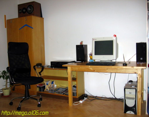 stůl & židle pro pořádné blogování :-)